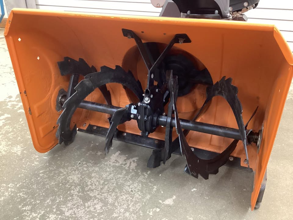Generac GC3000 30" 2-Stage Snowblower 375cc Engine