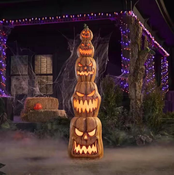 Home Accents Holiday 8.5 FT Halloween Classics Giant-Sized LED Jack-O-Lanterns Stack