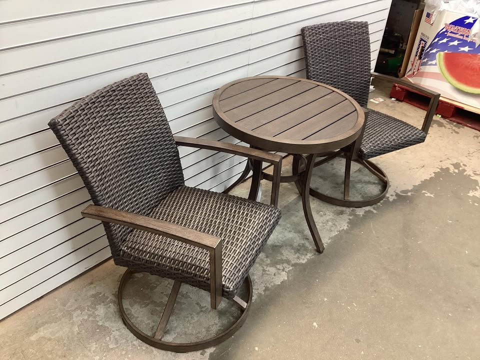 Member's Mark Fremont Bistro Set, 3pc