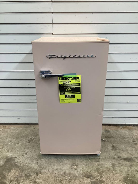 Frigidaire 3.2 cu. ft. Retro Mini Fridge in Coral Pink
