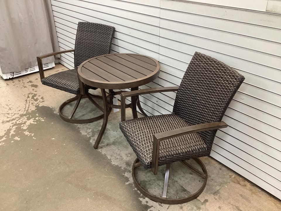 Member's Mark Fremont Bistro Set, 3pc