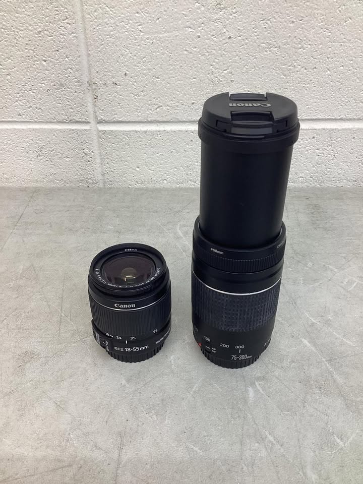 Lightly used Canon EOS Rebel T3 Kit