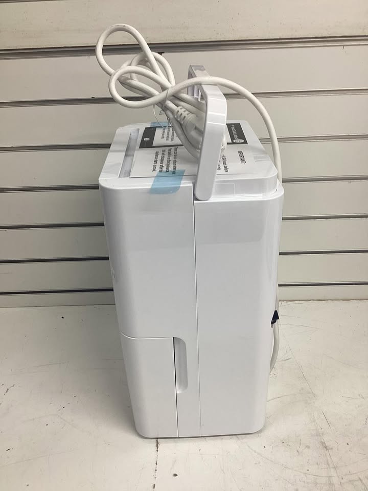 Costway 2000 Sq. Ft 32 Pint Dehumidifier with Continuous/Drying/Auto Mode