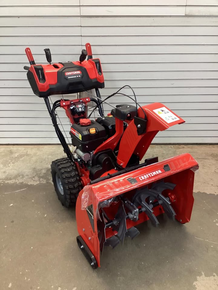 PERFORMANCE 26 V20 BATTERY START 26-IN TWO-STAGE SELF-PROPELLED GAS SNOW BLOWER