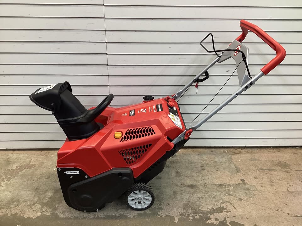 Troy-Bilt Squall 21 in. 208 cc Electric Start Single-Stage Gas Snow Blower with E-Z Chute Control