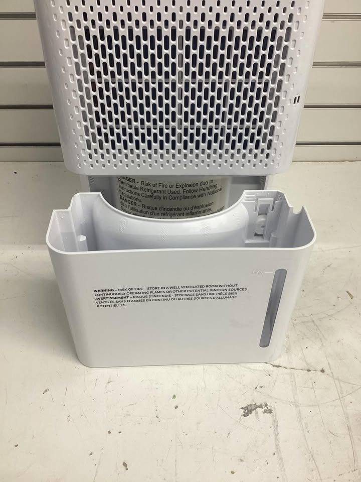 Costway 2000 Sq. Ft 32 Pint Dehumidifier with Continuous/Drying/Auto Mode
