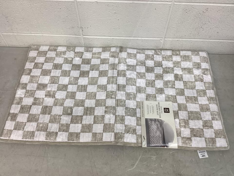 Member's Mark Everwash Polyester Printed Bath Mat