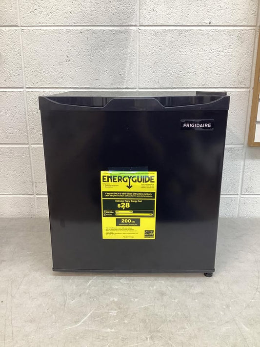 Frigidaire 1.6 cu ft Compact Dorm Fridge Black