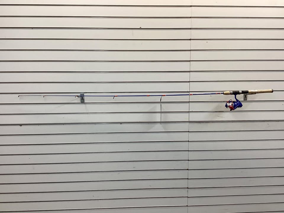 Shakespeare Contender 6Ft Medium Spinning Combo Fishing Rod
