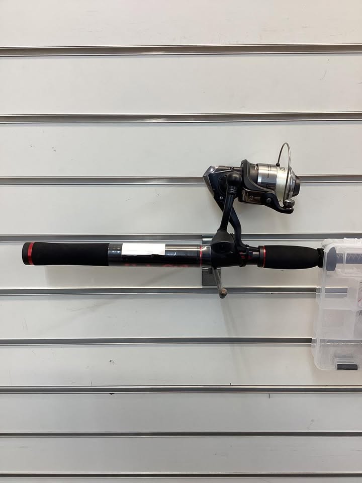 Ugly Stik Catch Ugly Fish 6’6” Walleye Spinning Combo with Tackle Box Fishing Rod