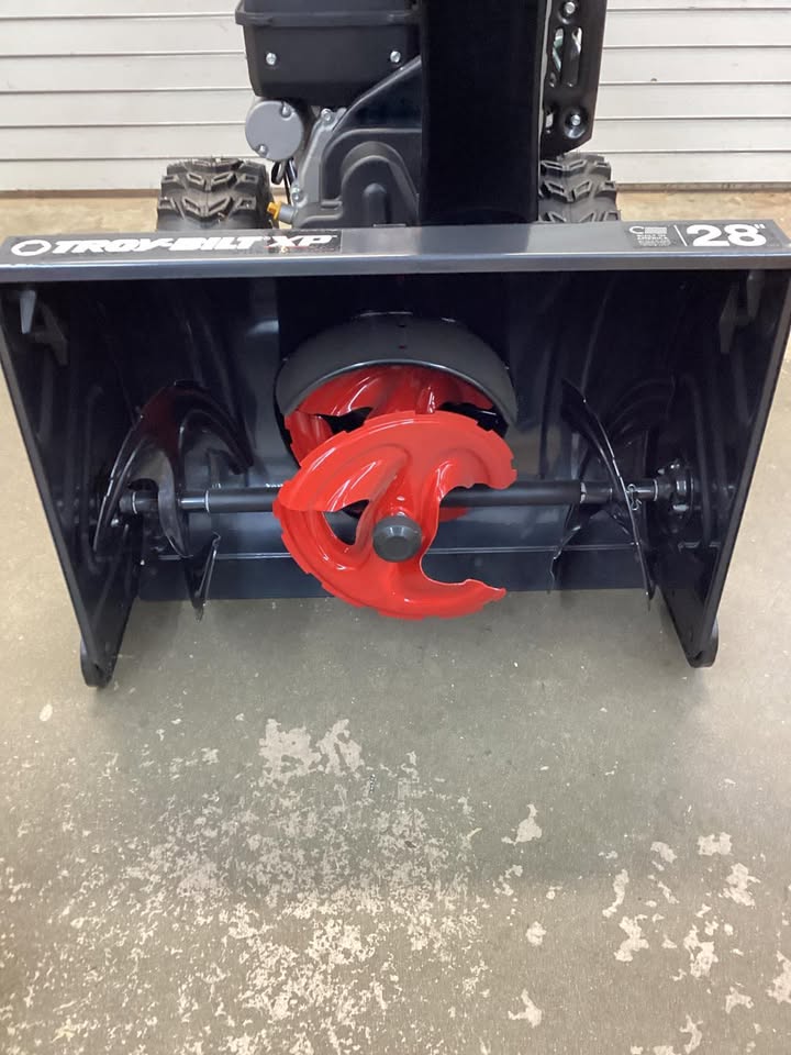 Troy-Bilt Vortex 2895 XP Snow Blower