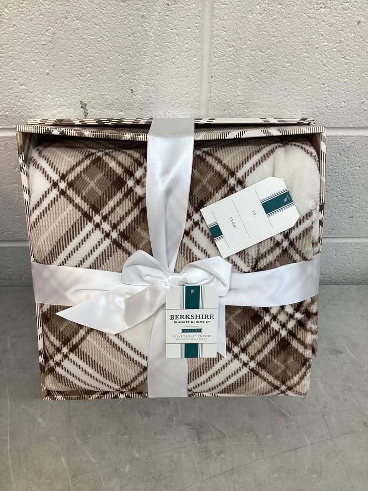 Berkshire Blanket and Home Velvetsoft Throw 60" x 70" Chocolate