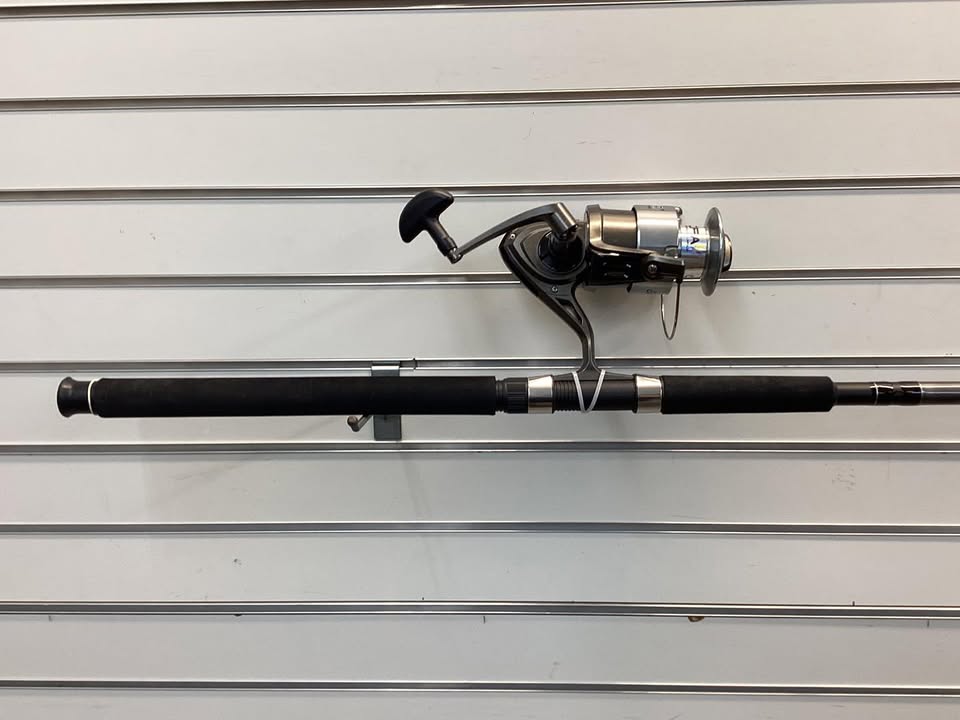 Shakespeare 9FT Medium Heavy Contender Spinning Combo