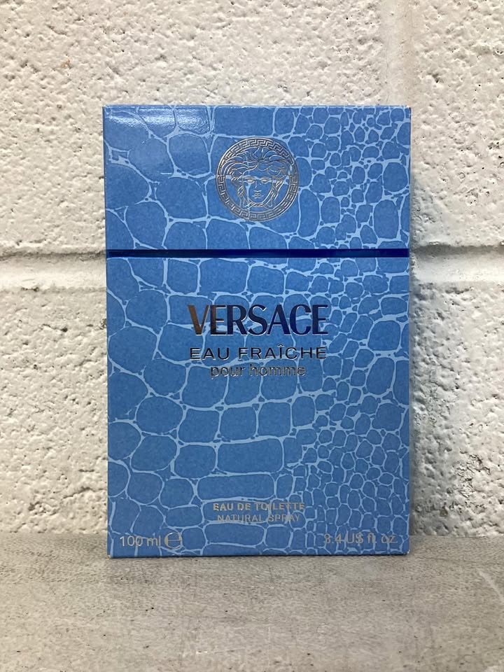 Versace Man Eau Fraiche Eau de Toilette