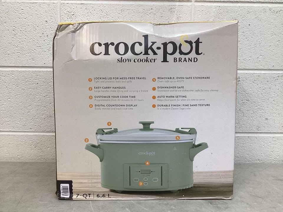 Crock-Pot® 7-Quart Cook & Carry Programmable Large Slow Cooker with Insulated Thermal Bag