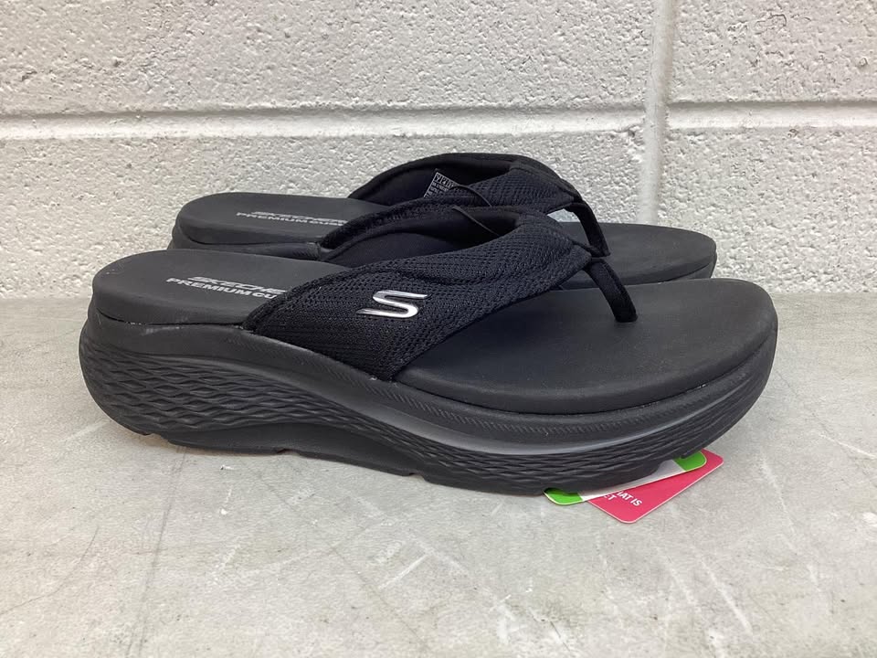 Skechers Women's Flip-Flop, Size 7