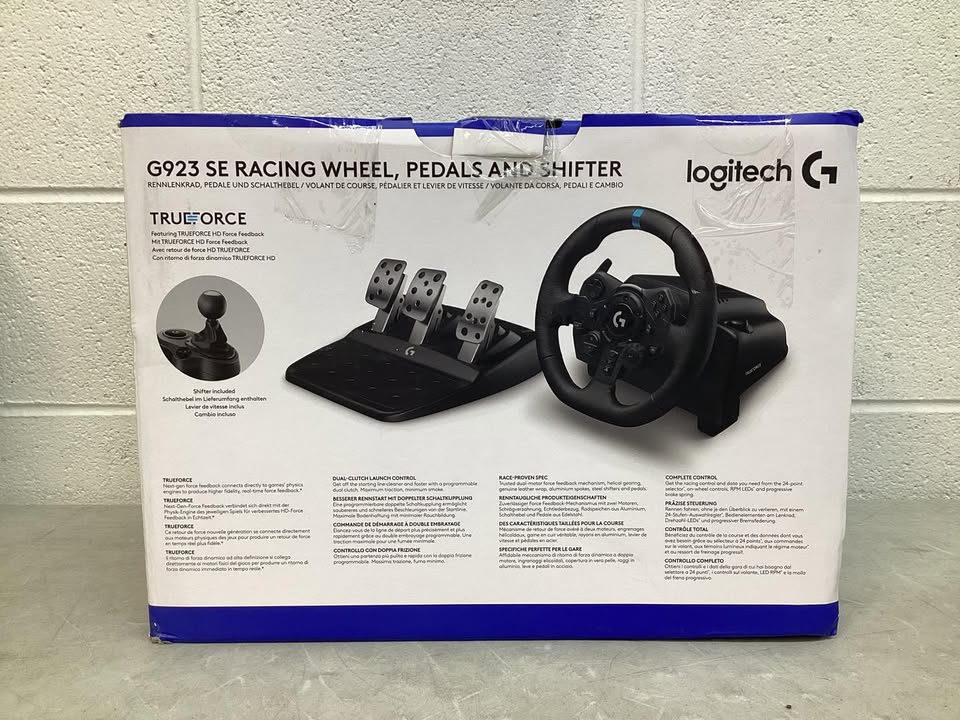 Logitech G923 SE Racing Wheel + Accessories Combo for PlayStation and PC