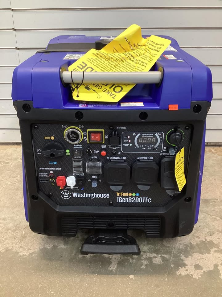 Westinghouse 8,200-Watt Peak 6600 Running Watt Remote Electric Start Tri Fuel Gas, Propane, Natural Gas Powered Inverter Generator with CO Sensor