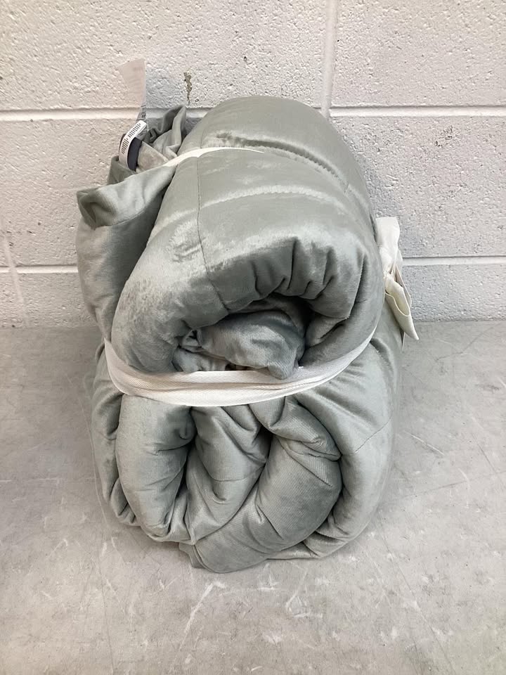 Berkshire Blanket & Home Co. Oversized Throw 60” x 80”