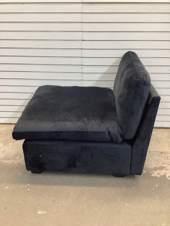 Plush Oversized Seat, Black