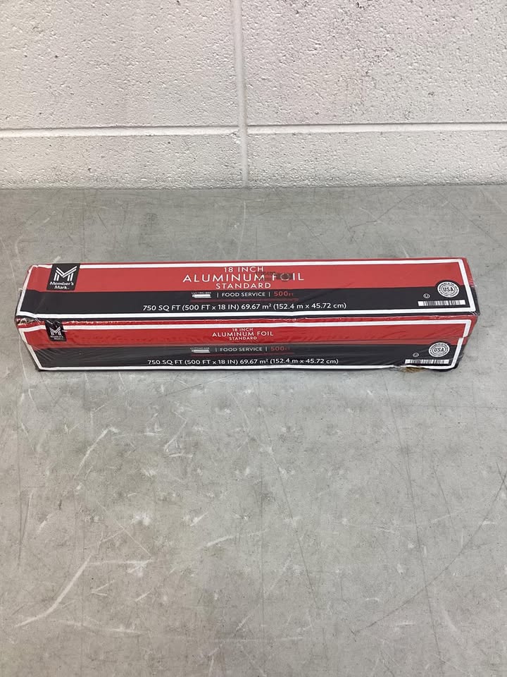 Member's Mark Standard Foodservice Aluminum Foil 18" x 500 ft.