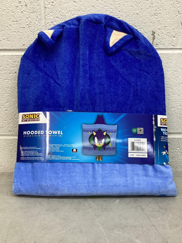 Sonic 100% Cotton Hooded Towel With Hand Pockets