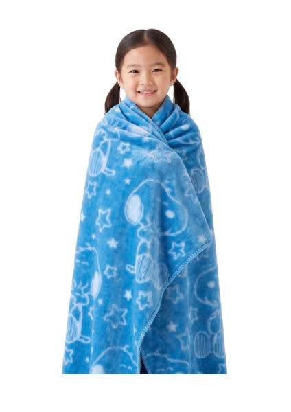 Kids Peanuts Ultra Plush Embossed Throw, 50" x 60"