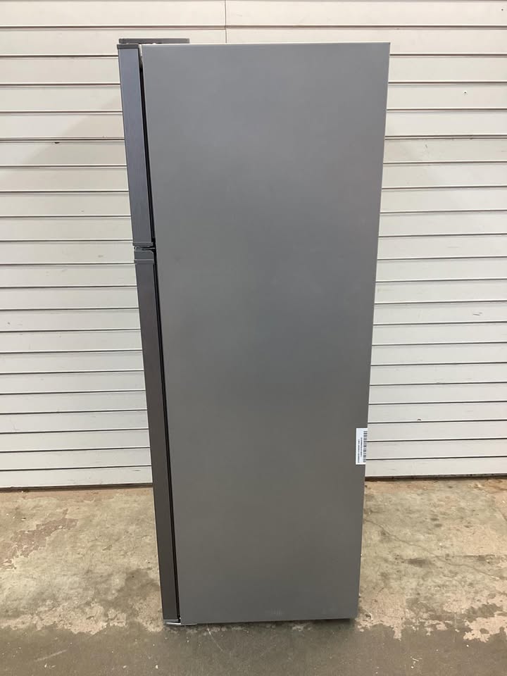 Lightly Used Frigidaire Gallery 7.5 Cu. Ft. Top Mount Fridge