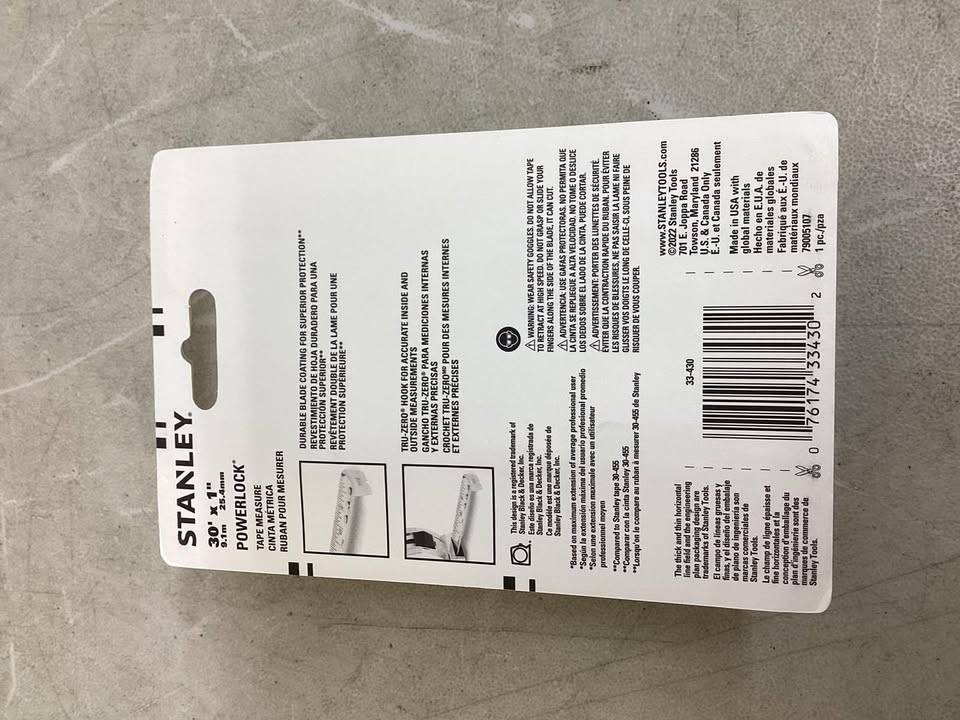 Brain New Stanley 30 ft. PowerLock Tape Measure