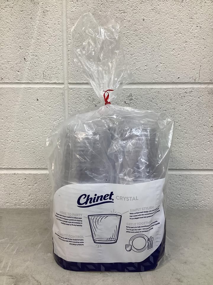 Chinet Crystal Plastic Cups, 9 oz., 100 ct.