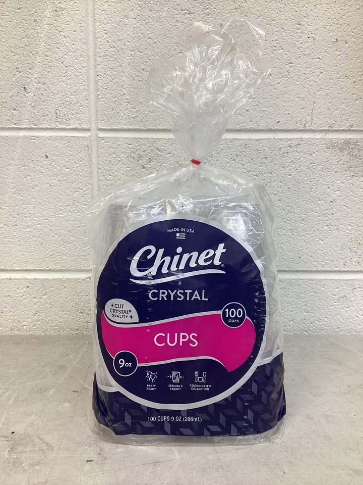 Chinet Crystal Plastic Cups, 9 oz., 100 ct.