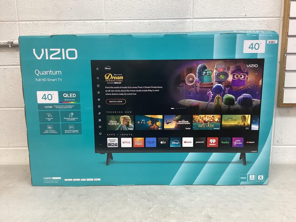 VIZIO 40" Class Quantum Series Full HD Smart TV