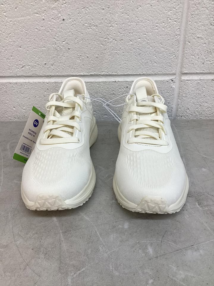 Outdoor Voices Women's Sneaker Size 10