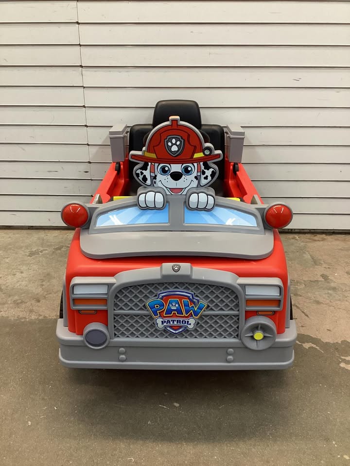 Paw Patrol Marshall 12V Fire Truck Ride-On