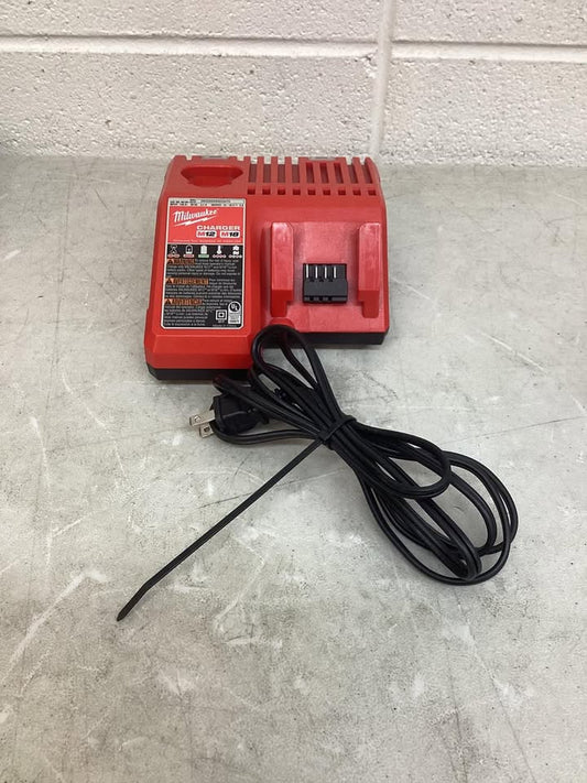Lightly Used Milwaukee M12 and M18 12-Volt/18-Volt Lithium-Ion Multi-Voltage Battery Charger