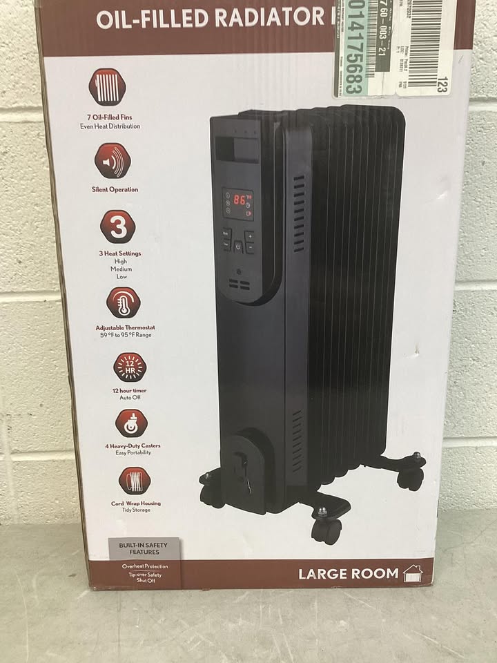 Konwin 1500-Watt Black Indoor Electric Oil-Filled Radiator Convection Radiant Space Heater with Remote Control for Living Space
