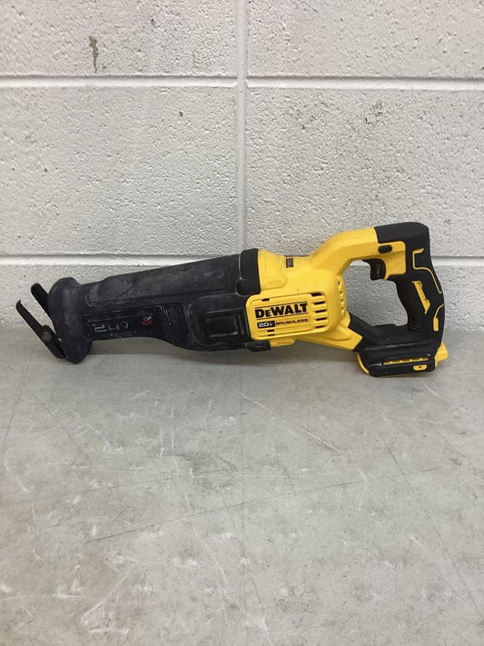 Lightly Used Dewalt 20V MAX Lithium Ion Cordless Brushless Reciprocating Saw with FLEXVOLT ADVANTAGE (Tool Only)