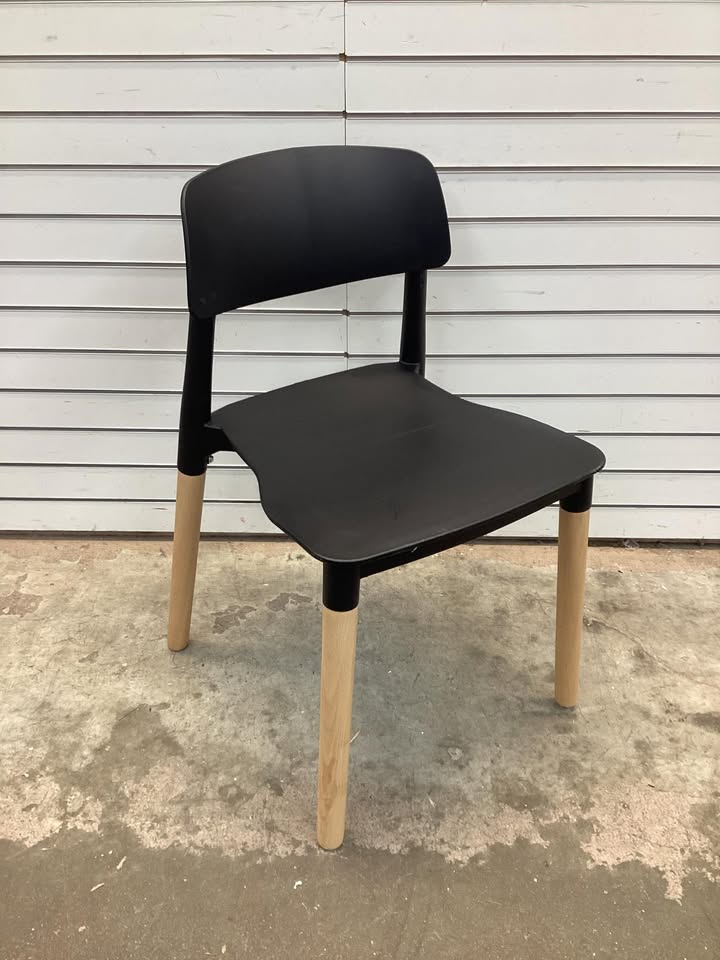 Giantex Wooden Dining Chairs Set of 4, Modern Dining Side Chairs Set w/Ergonomic Backrest, Wide Seat & Sturdy Wooden Legs