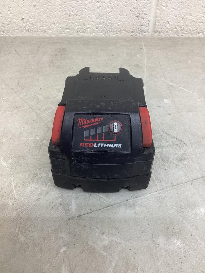 Lightly Used Milwaukee M18 18-Volt 5.0 Ah Lithium-Ion XC Extended Capacity Battery Pack