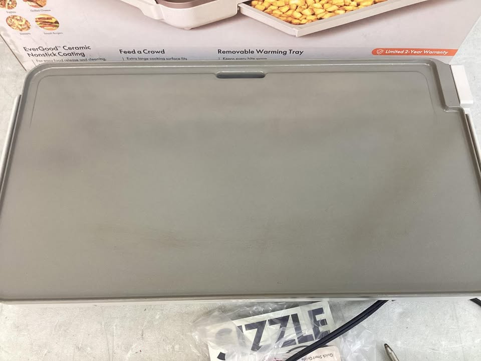 Lightly Used Bella 12" x 22" XL Griddle with Warming Tray