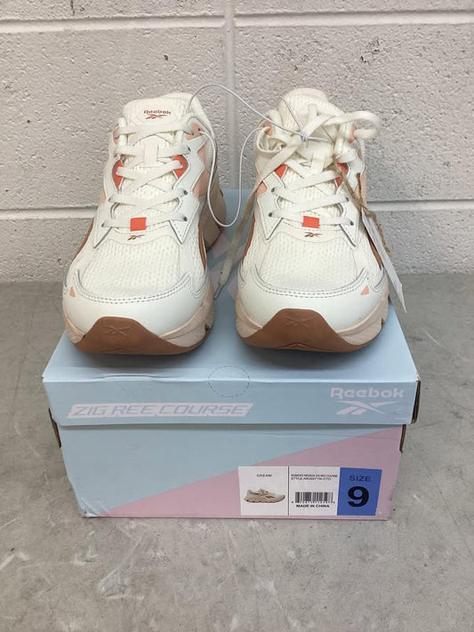 Reebok Women's Zig Recourse Running Sneaker Size 9