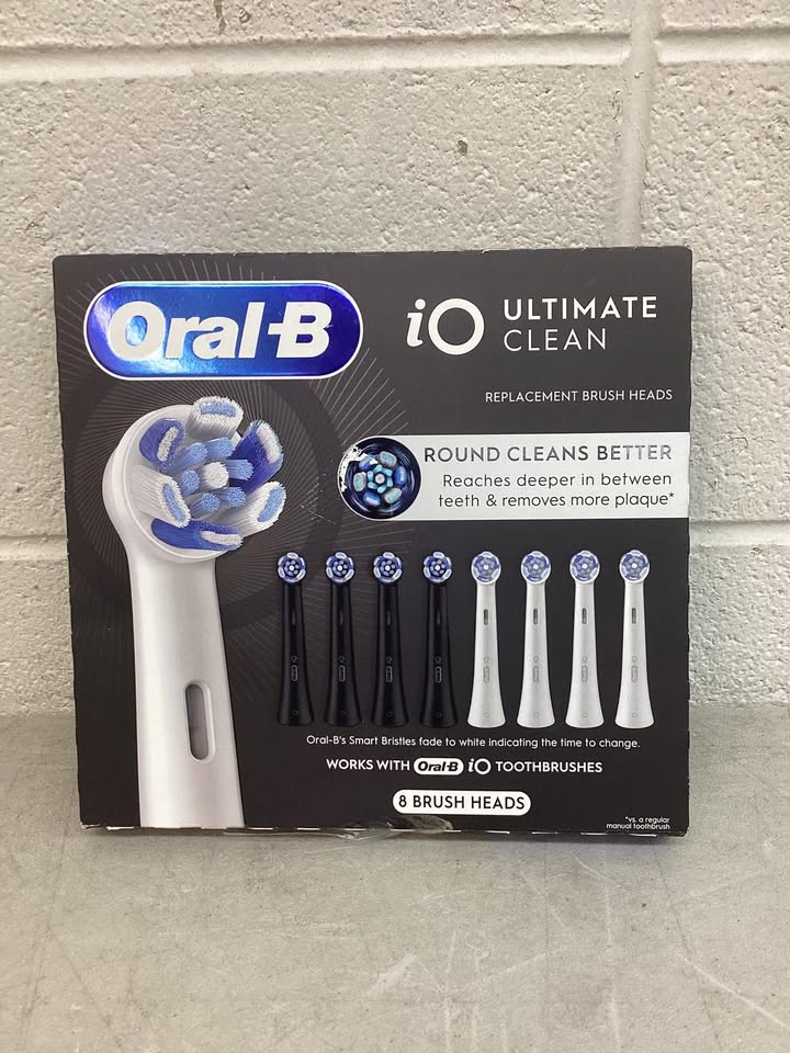 Oral-B iO Series Electric Toothbrush Replacement Brush Heads, Ultimate Clean 7ct