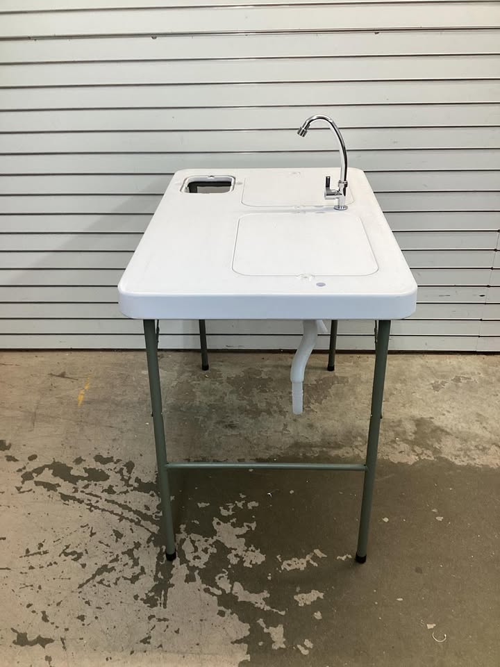 Costway Fish Cleaning Table with 2 Sinks and 360° Rotatable Faucet
