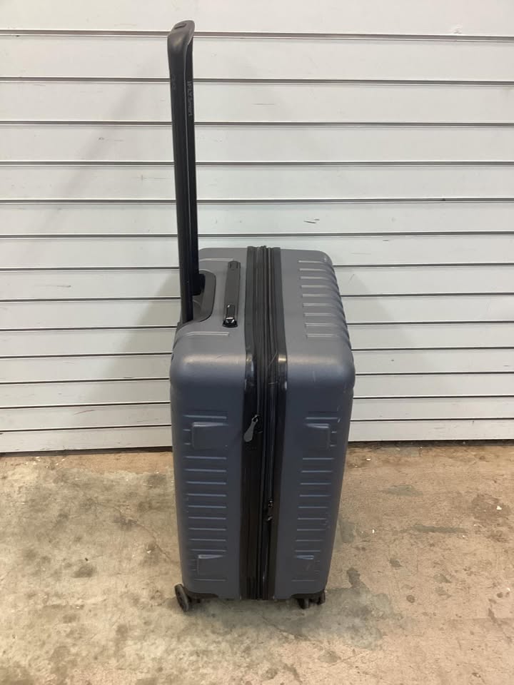 Lightly Used iFLY Smart Departure Hardside 2-Piece Luggage Set, Charcoal