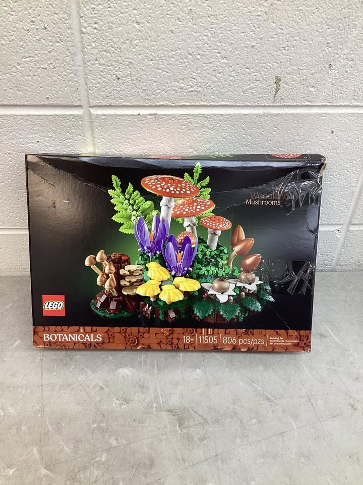 LEGO Botanicals Woodland Mushrooms - 11505