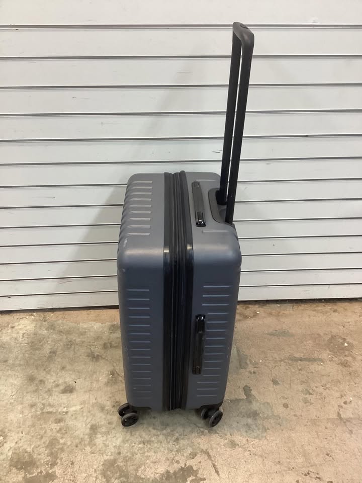 Lightly Used iFLY Smart Departure Hardside 2-Piece Luggage Set, Charcoal