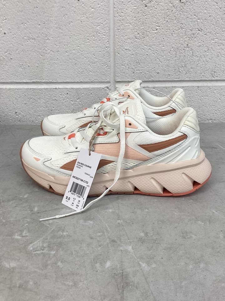 Reebok Women's Zig Recourse Running Sneaker Size 9