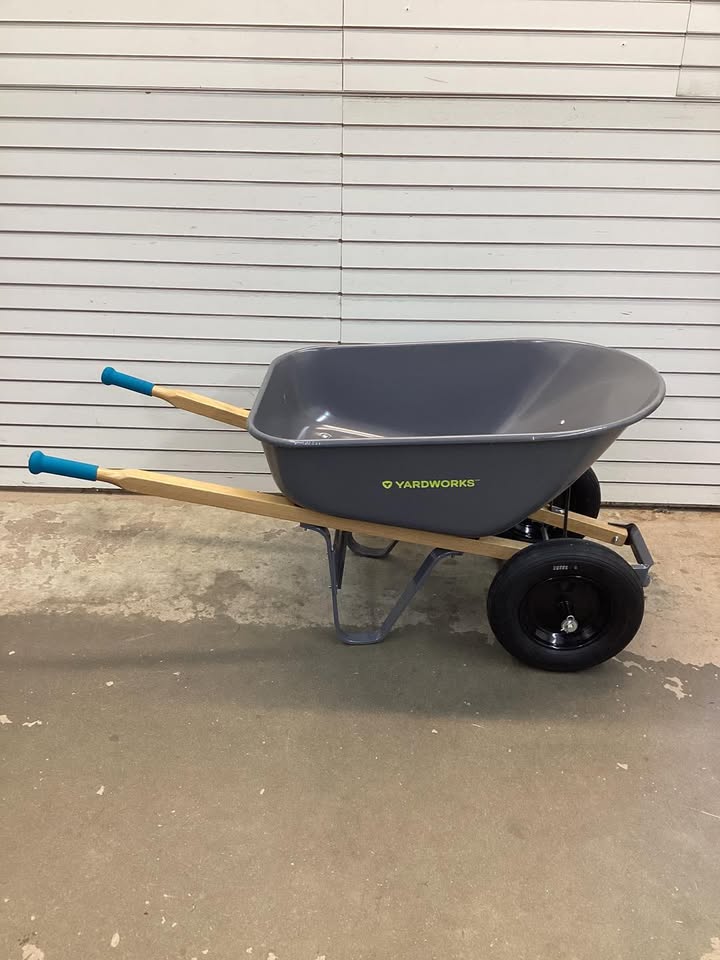 Yardworks Steel Tray 2-Wheel Garden Wheelbarrow, 6-cu-ft