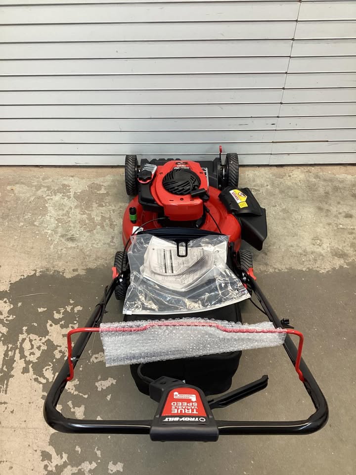 TB210B 21” Self-Propelled Lawn Mower