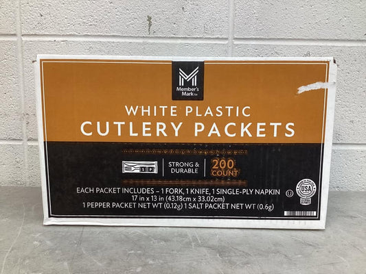 Member's Mark White Plastic Cutlery Packets 200 ct.